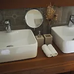 L'ermitage De Panzió 4*